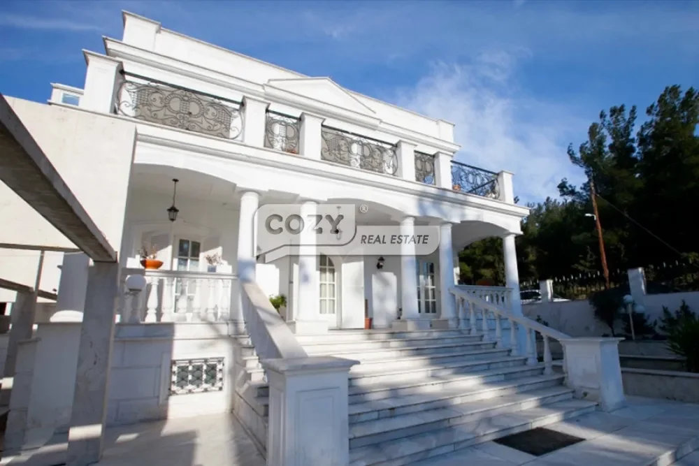 Exterior photo 9