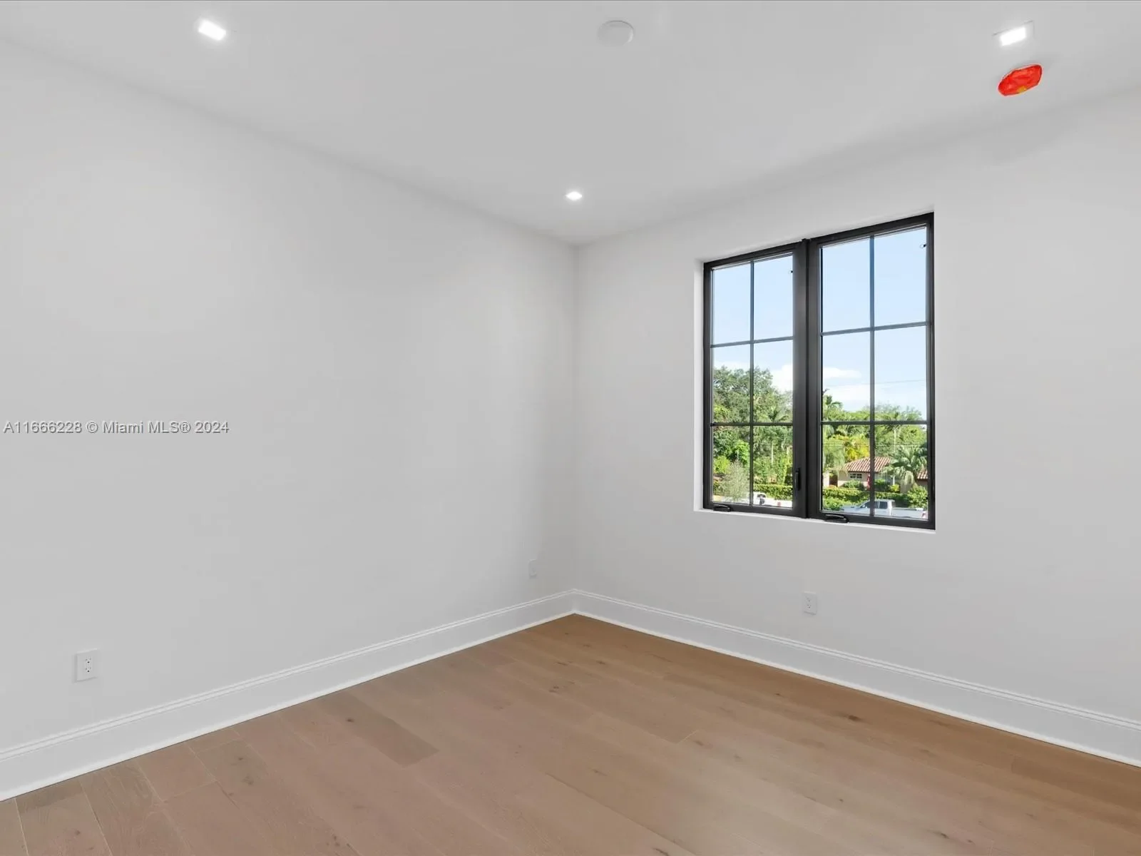 7930 SW 58th St, Miami, Florida, United States. - Photo 3