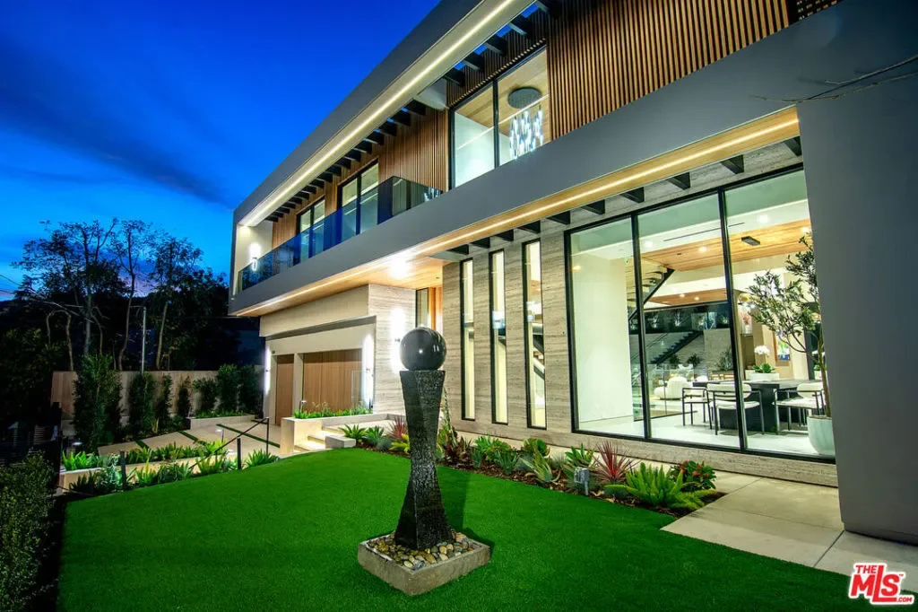 2641 Hutton Drive, Beverly Hills, California, United States. - Photo 3