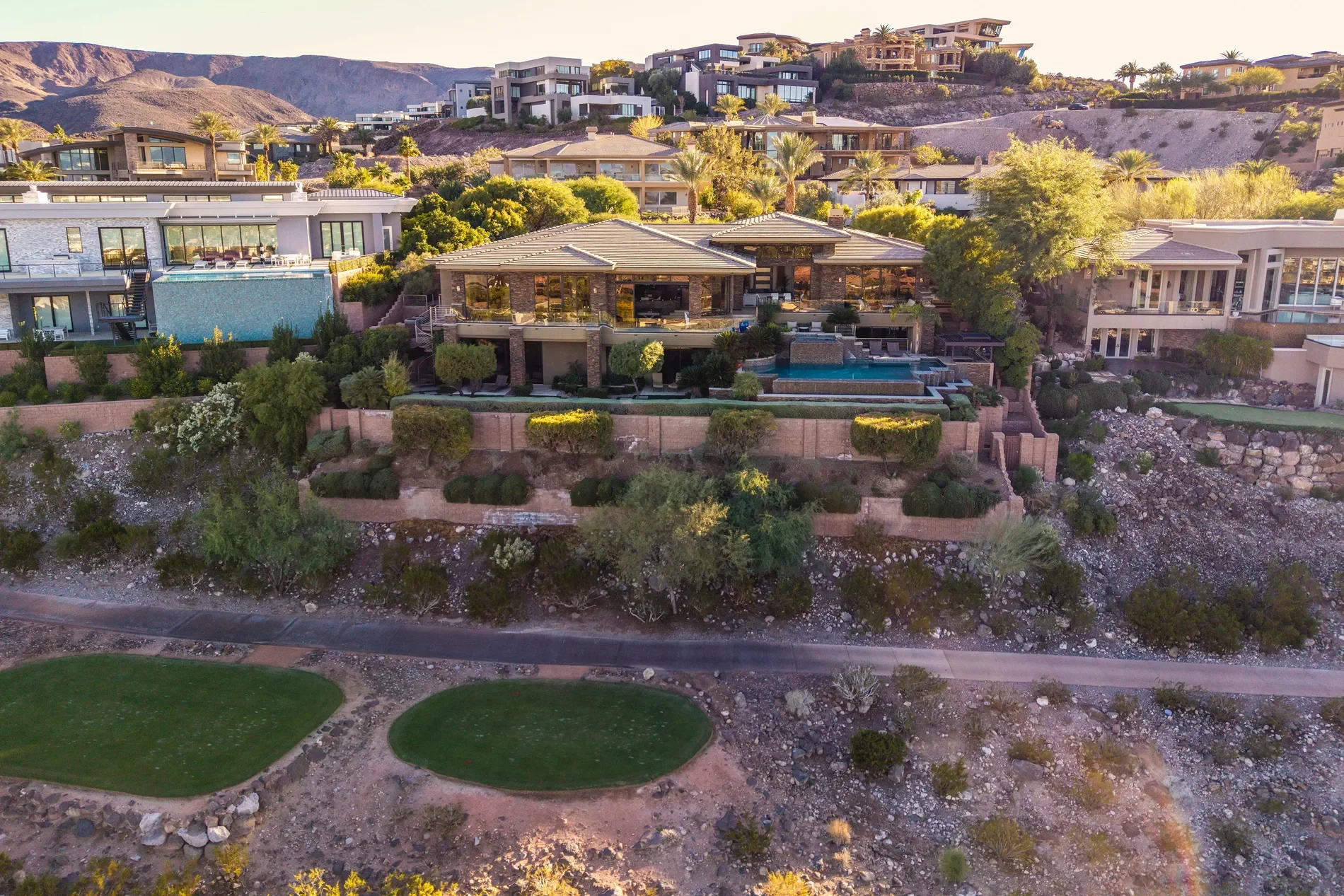 1492 MacDonald Ranch Drive, Henderson, NV 89012, Henderson, Nevada, United States. - Photo 33