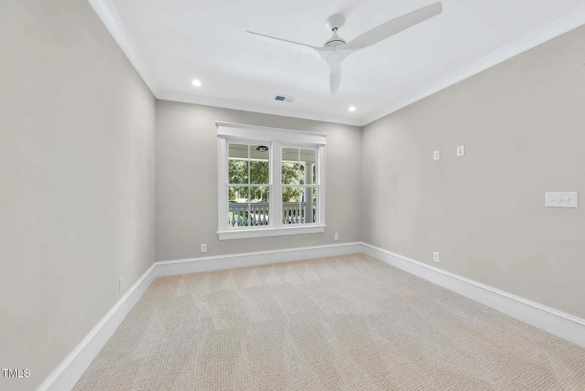 Gallery photo 3