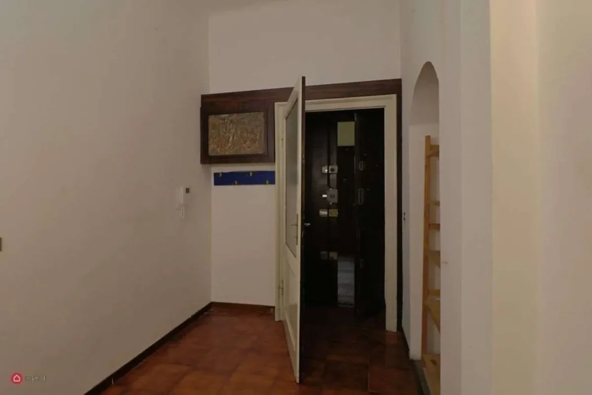 Piazza Carlo Erba, Milano, Milan, Lombardy, Italy. - Photo 11