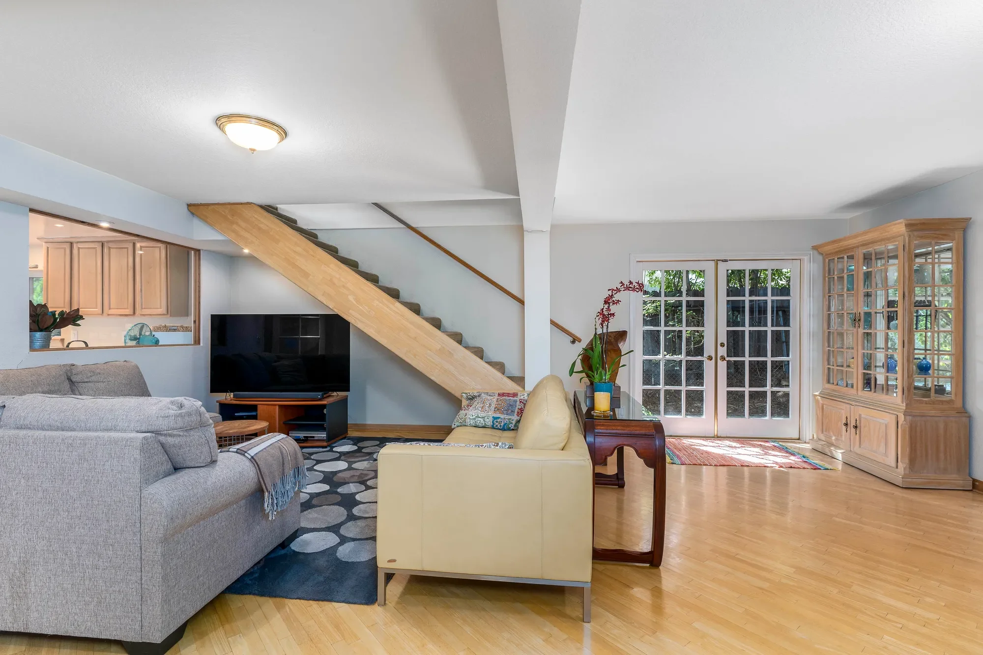 5828 Calvin Avenue, Tarzana, CA 91356, Los Angeles, California, United States. - Photo 34