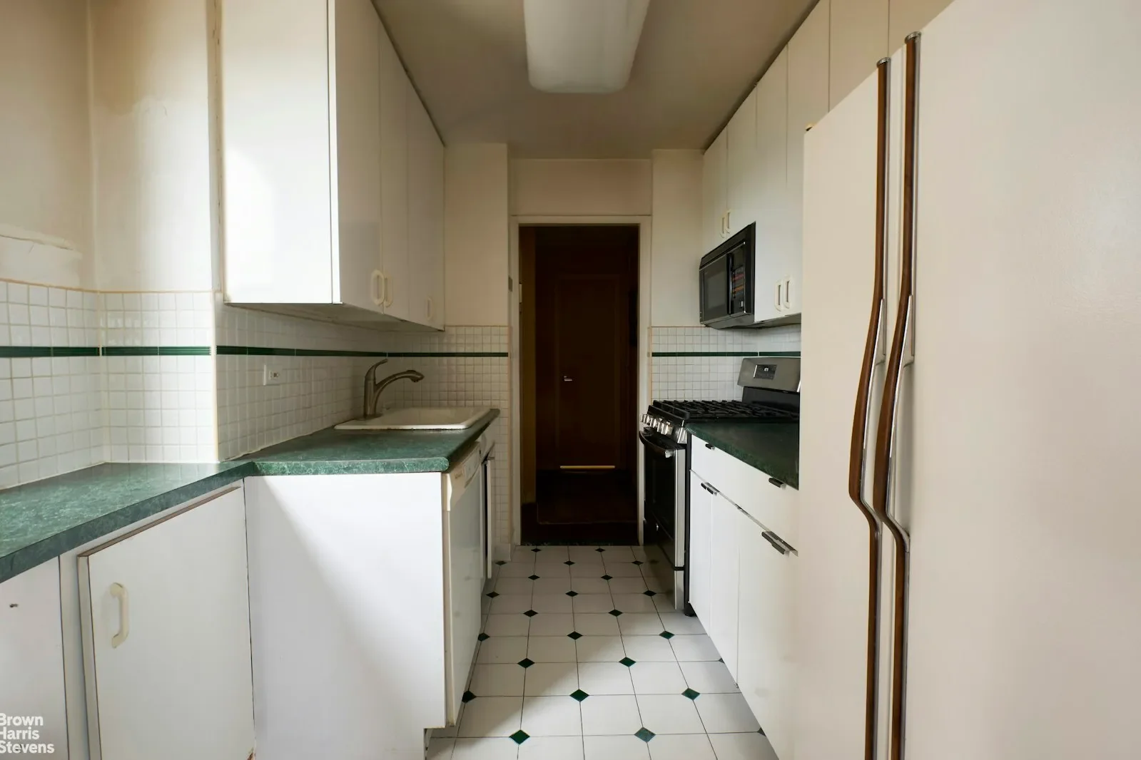 Gallery photo 9