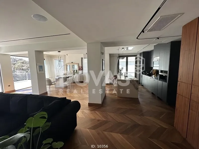 Maisonette 260sqm, Kolonaki (id code 10356)
