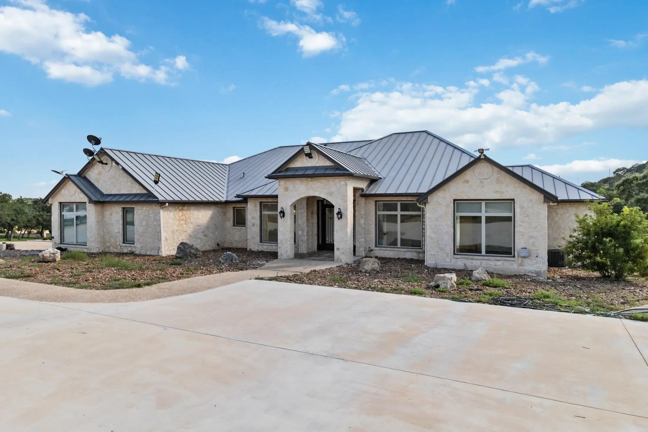 27481 Smithson Valley Road , San Antonio, TX 78261, San Antonio, Texas, United States. - Photo 1