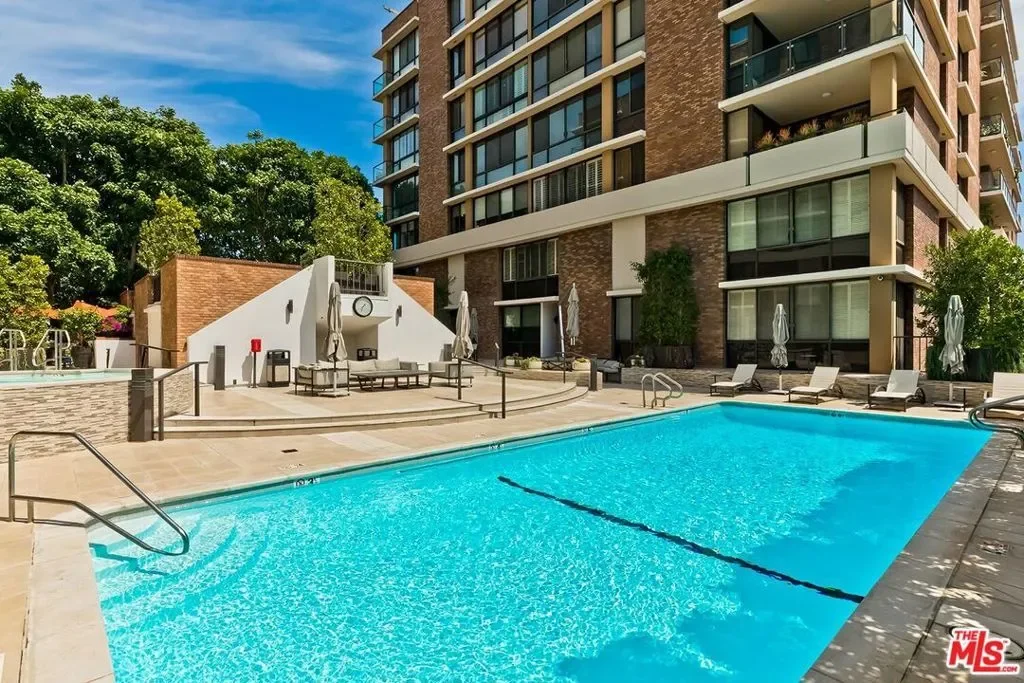 211 S Spalding Drive 603S, Beverly Hills, California, United States. - Photo 18