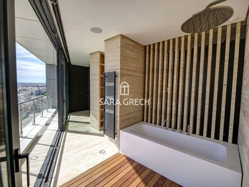 Gallery photo 6