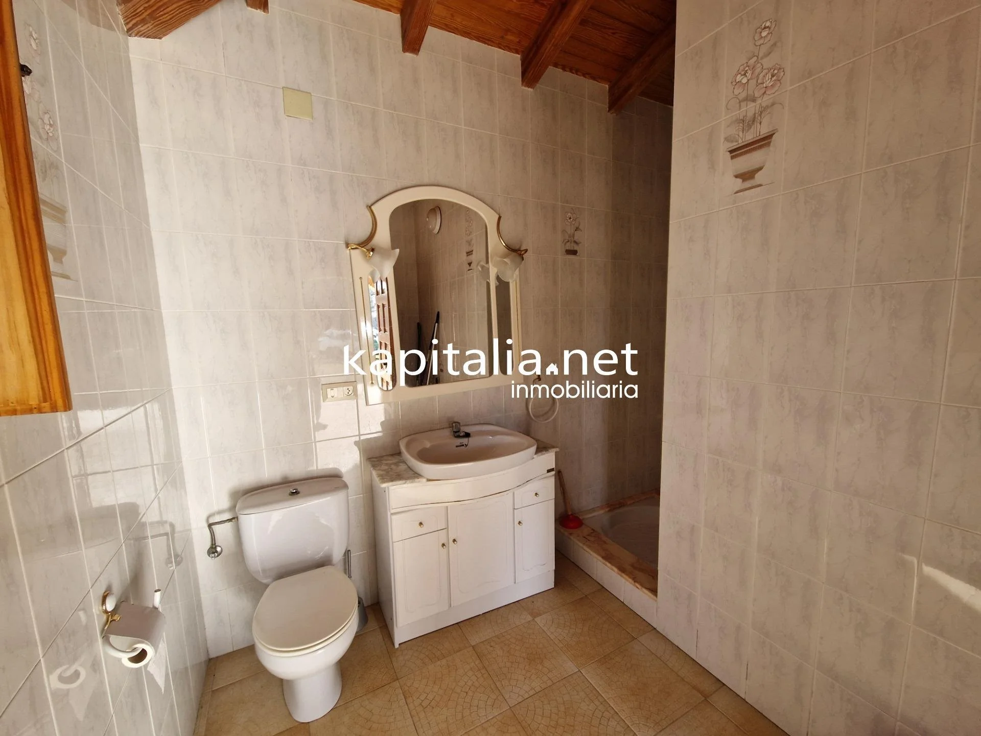 Gallery photo 1
