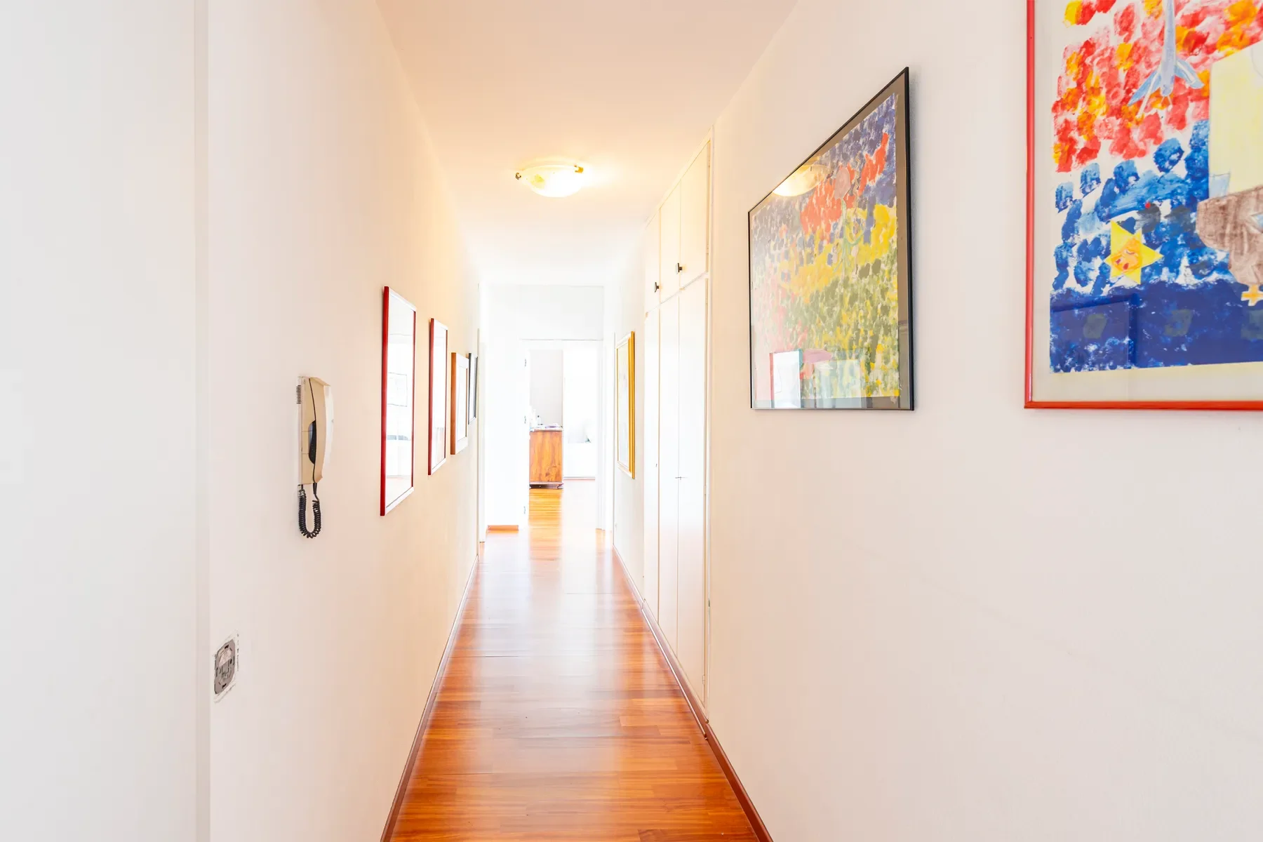 Gallery photo 3