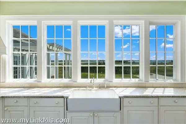 Gallery photo 6
