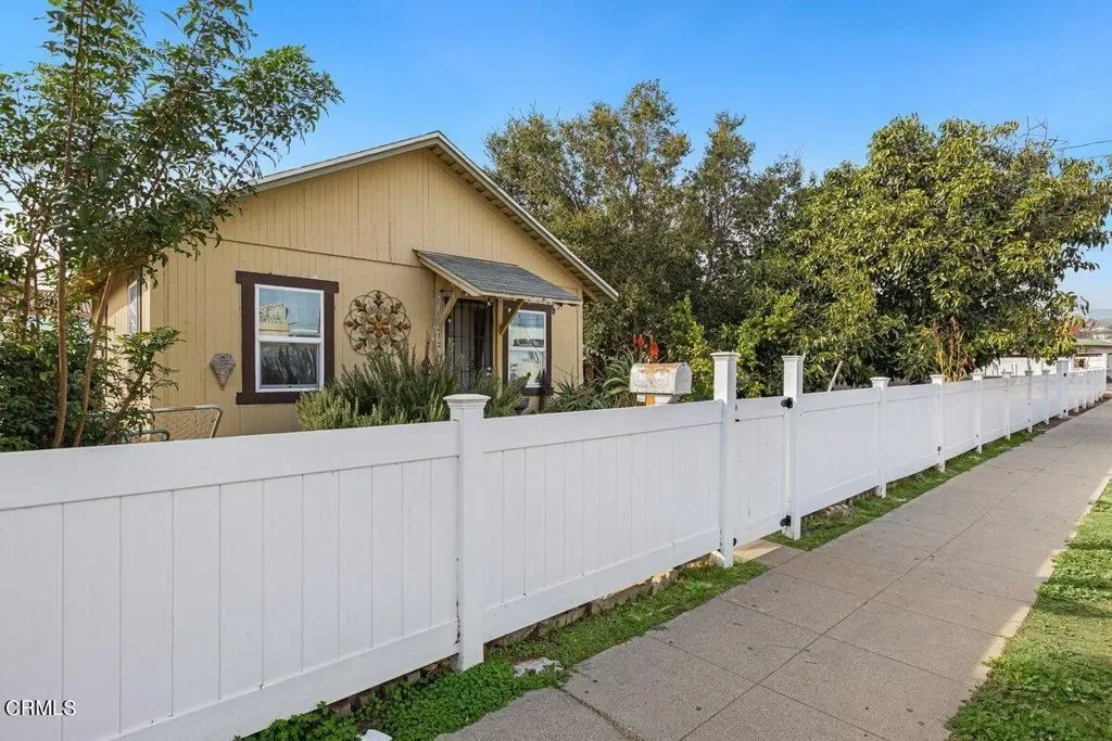 120 S Ojai Street, Santa Paula, CA 93060, Santa Paula, California, United States. - Photo 1