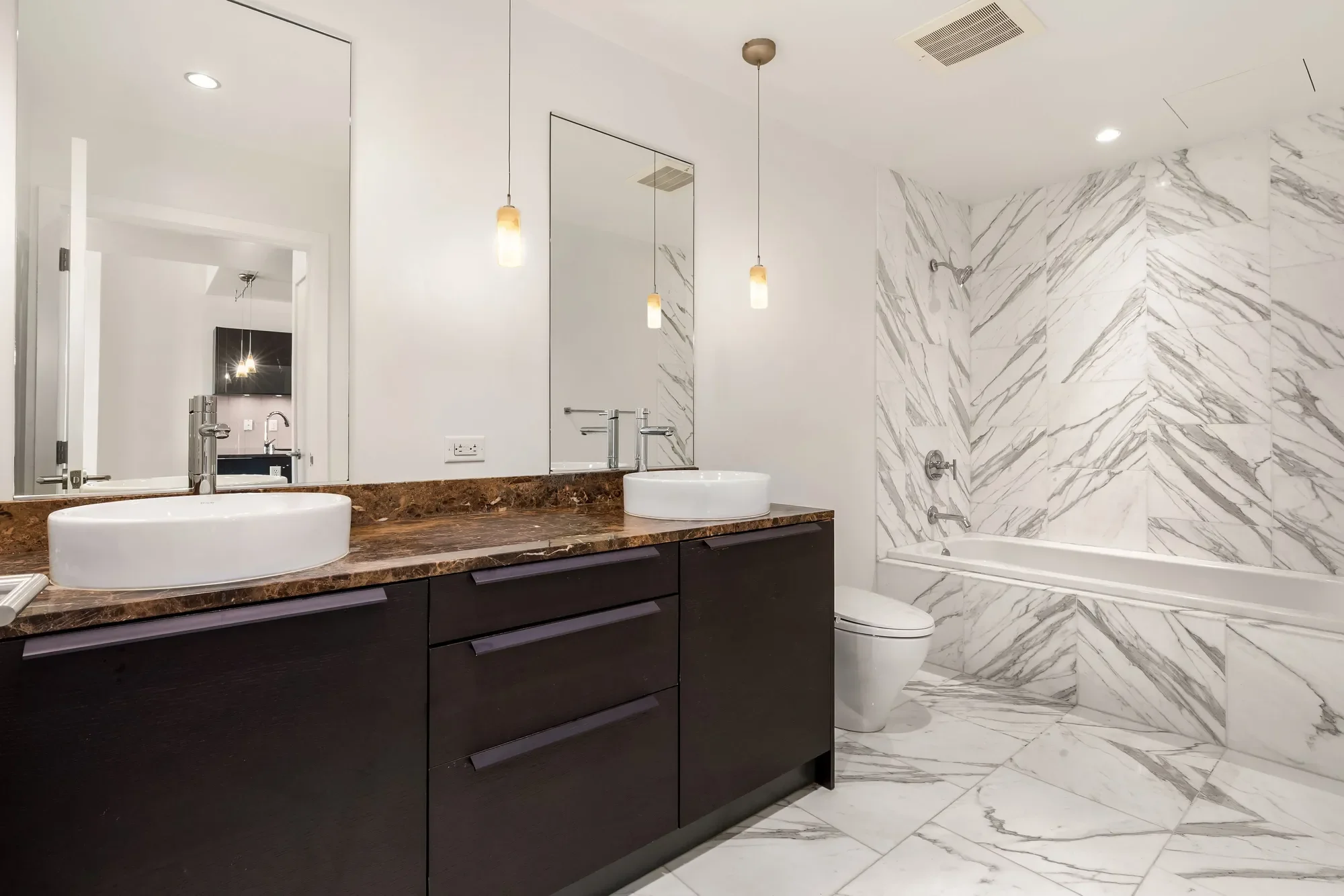 737 Olive Wy Unit #2704 , Seattle, WA 98101, Seattle, Washington, United States. - Photo 13