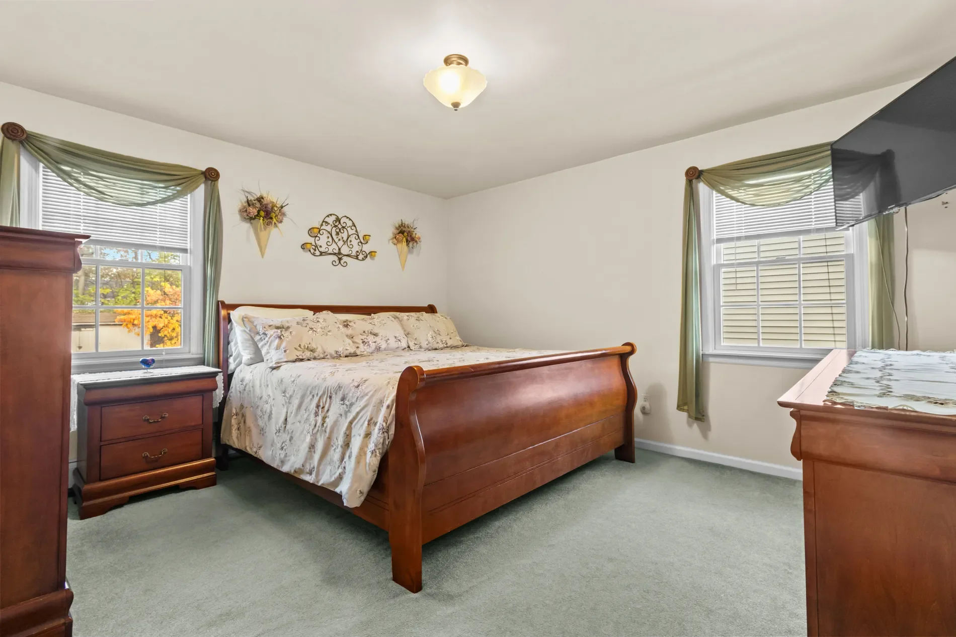 Gallery photo 2
