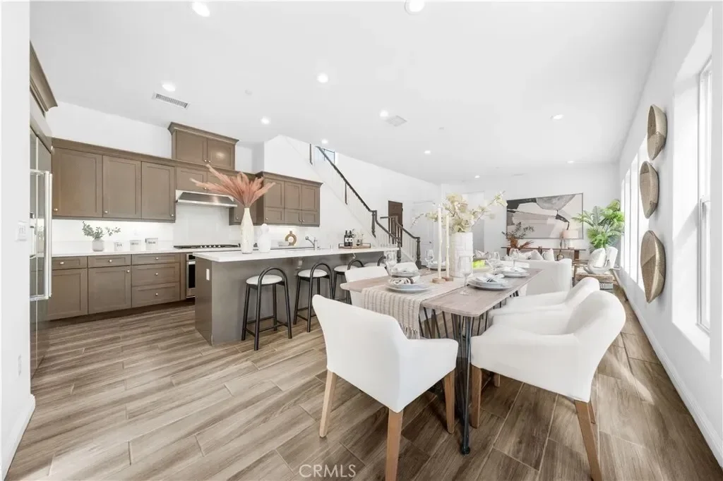20611 W Chestnut Circle, Los Angeles, California, United States. - Photo 8