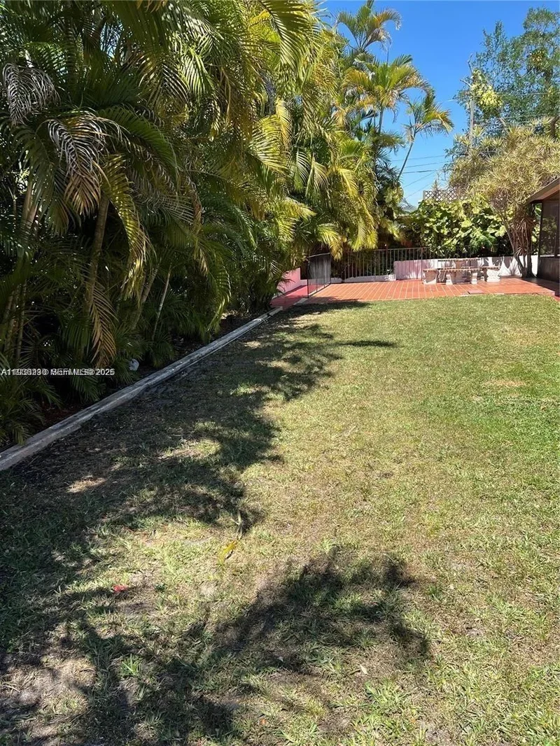 6385 SW 25th St, Miami, Florida, United States. - Photo 21
