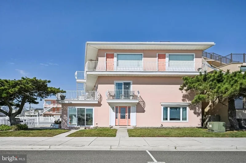 513 7th Avenue E #101, Wildwood, New Jersey, United States. - Photo 2