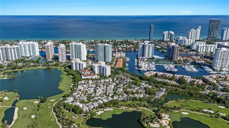 3703 NE 199th St, Aventura, Florida, United States. - Photo 43