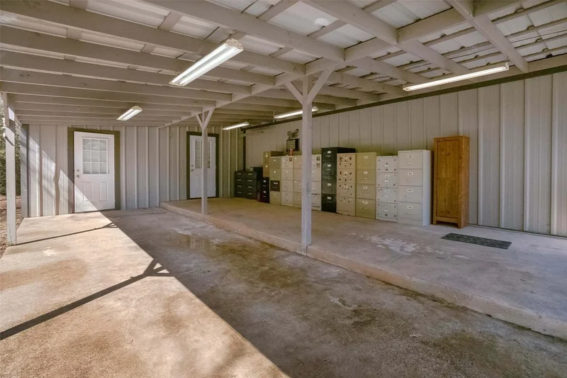 2415 Fm 1375 Road E, Huntsville, TX 77340, Huntsville, Texas, United States. - Photo 42