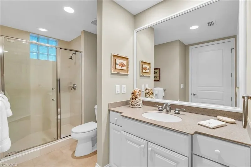 4137 Bay Beach LN, Fort Myers Beach, Florida, United States. - Photo 24