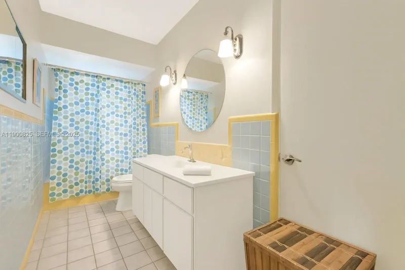 7800 SW 95th St, Coral Gables, Florida, United States. - Photo 12