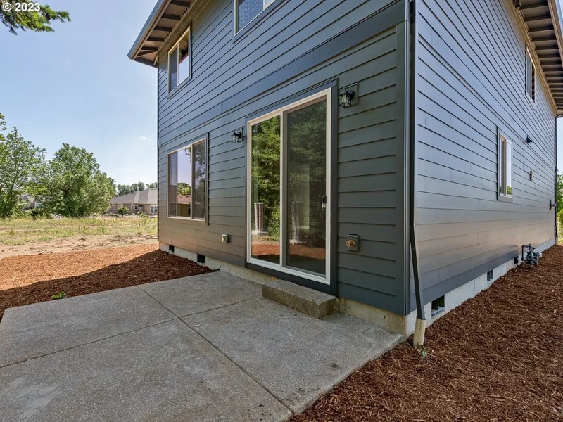 296 SUNDAY DR, Creswell, OR 97426, Creswell, Oregon, United States. - Photo 37