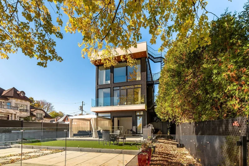 1 68e Avenue, Chomedey, QC H7V2M5, Laval, Quebec, Canada. - Photo 10