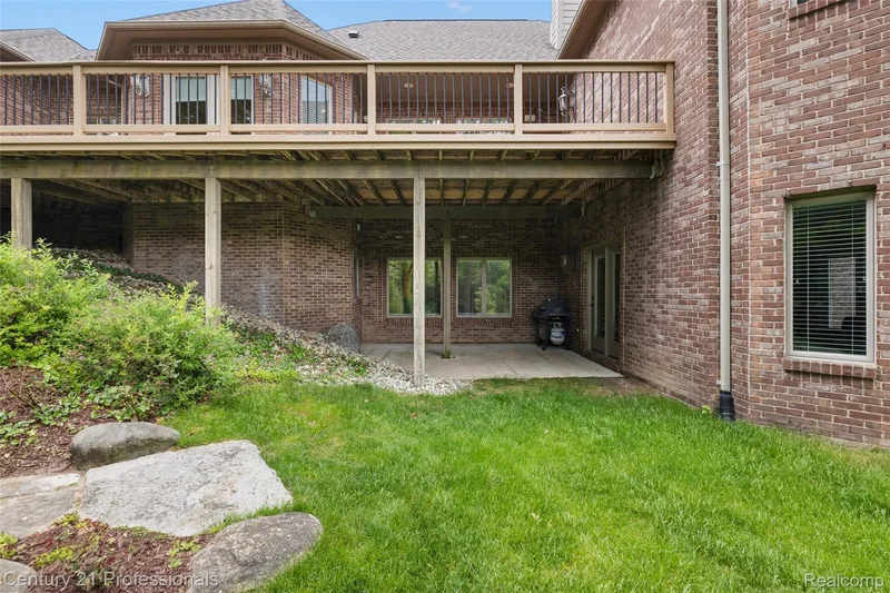 1181 Iroquois Trail, Oxford, MI 48371, 48371, Michigan, United States. - Photo 46