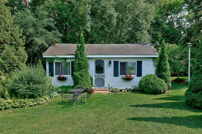 685 689 Route 132, Sainte-Barbe, Quebec, Canada. - Photo 9