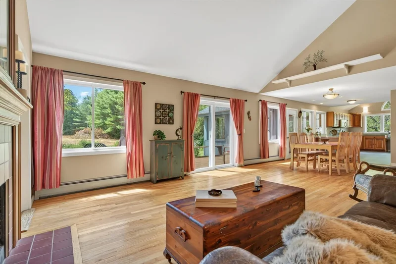 196 Old Sawmill Road, Londonderry, VT 05148, Londonderry, Vermont, United States. - Photo 2