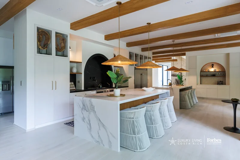 21083 - Villa Almaviva with 5-bedroom near the sea, Pinilla
