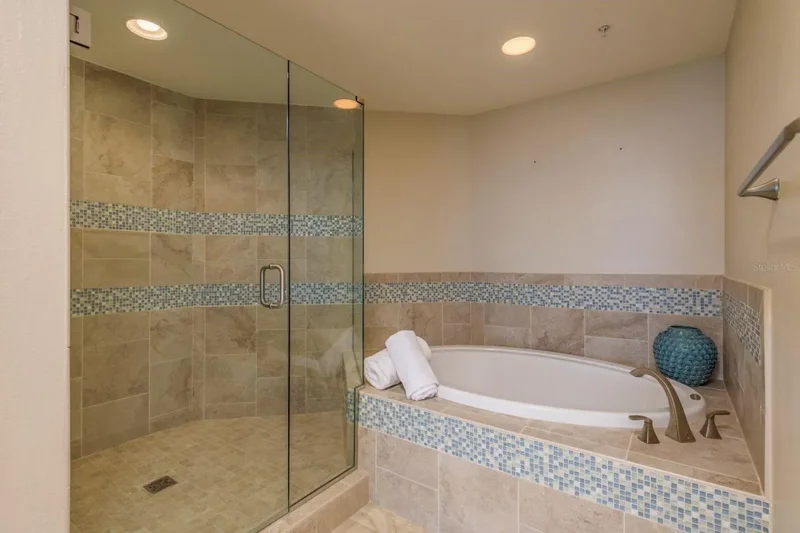1170 GULF BOULEVARD #402, Clearwater, Florida, United States. - Photo 30