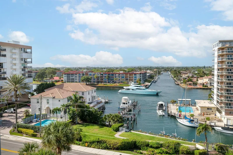 Residential Hillsboro Beach