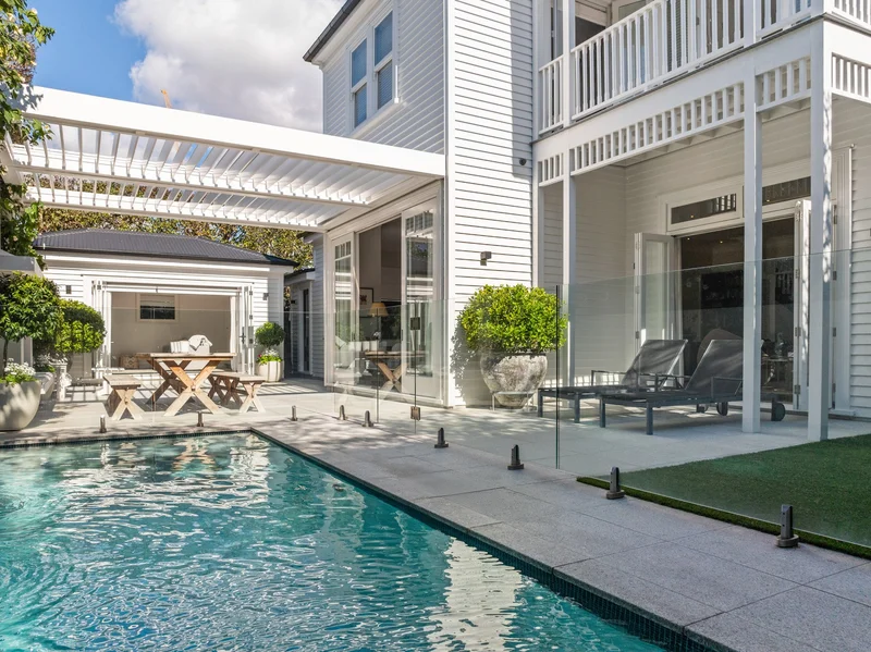 27 Sentinel Road Herne Bay, Auckland, AUK 1011, Auckland, Auckland, New Zealand. - Photo 8