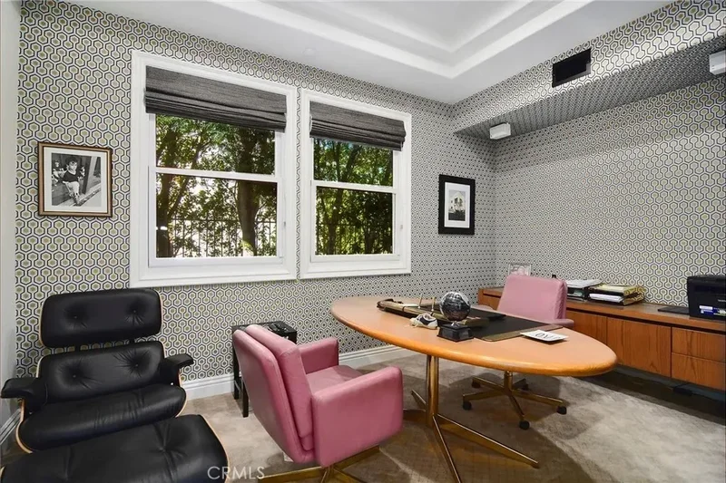 19134 Briarfield Way, Los Angeles, California, United States. - Photo 27