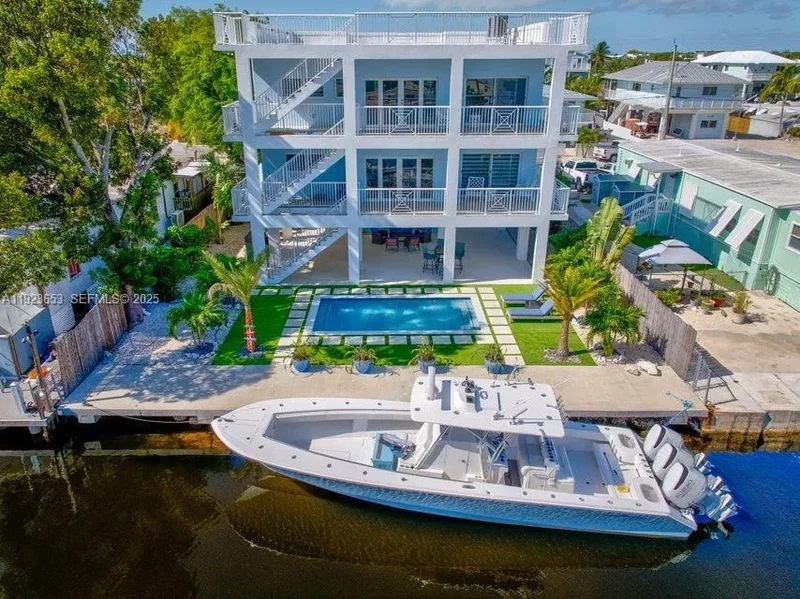 229 Upper Matecumbe RD, Key Largo, FL 33037, Key Largo, Florida, United States. - Photo 2