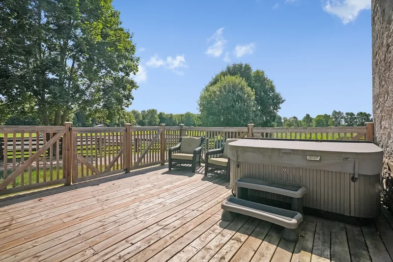 4085 Victoria Rd S, Puslinch, ON N0B 2J0, Puslinch, Ontario, Canada. - Photo 13