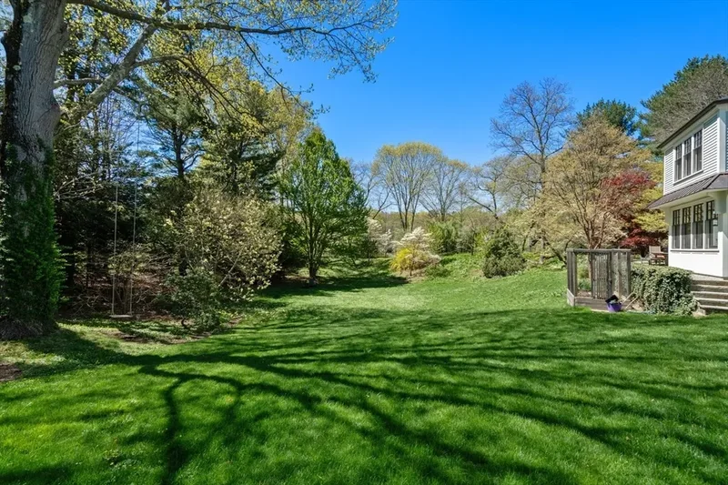 21 Sargent Crossway, Brookline, MA 02445, Brookline, Massachusetts, United States. - Photo 33