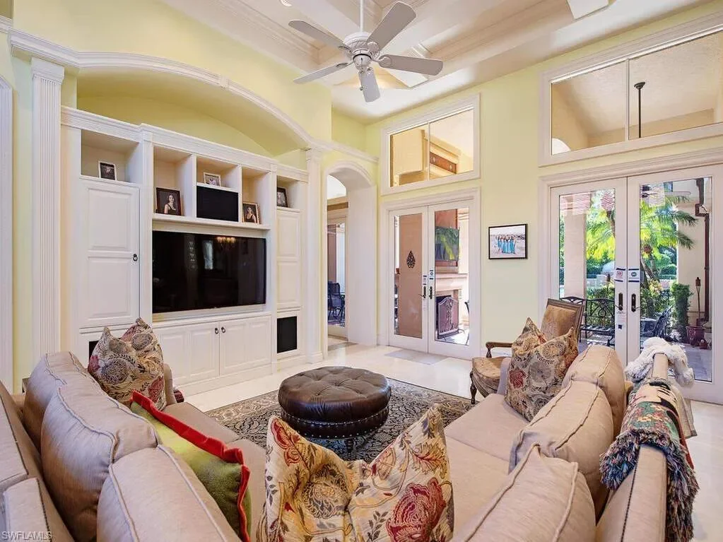6955 Verde WAY, Naples, FL, 34108, USA, Naples, Florida, United States. - Photo 3