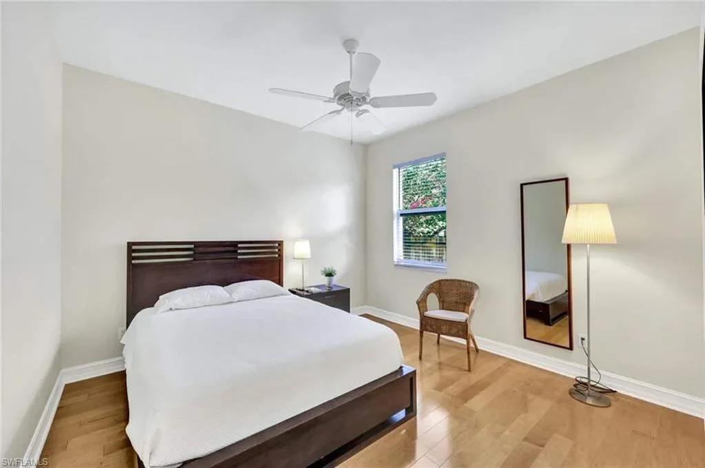 684 98th AVE, Naples, FL, 34108, USA, Naples, Florida, United States. - Photo 4