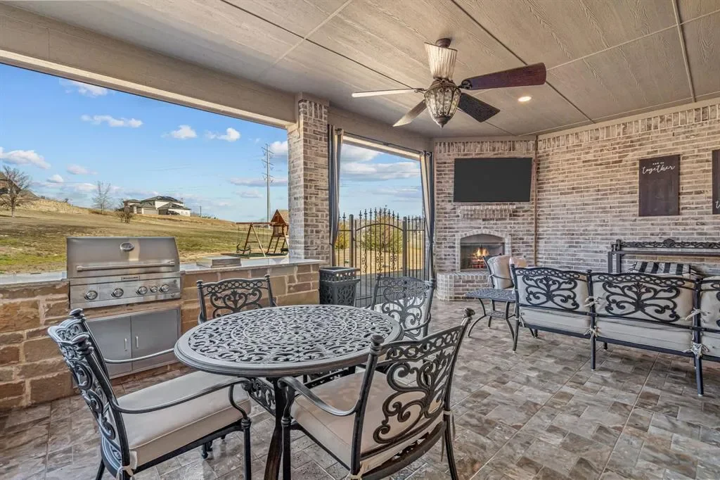 7756 Bella Milano Drive, Fort Worth, Texas, United States. - Photo 35