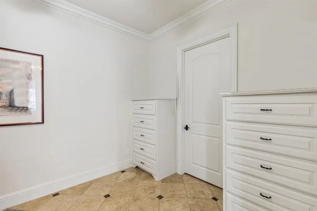 Gallery photo 8