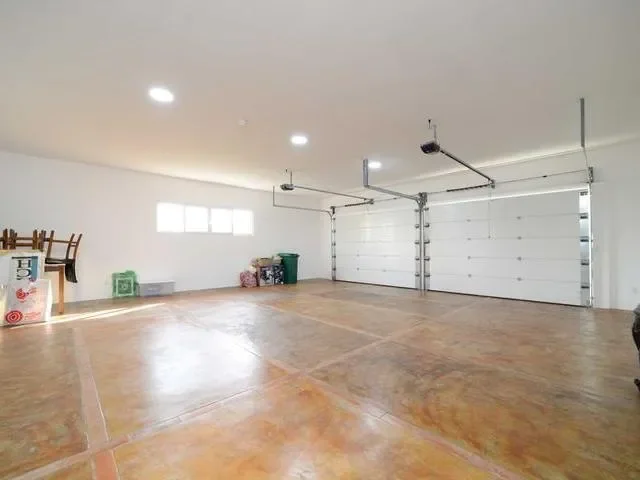 Gallery photo 11