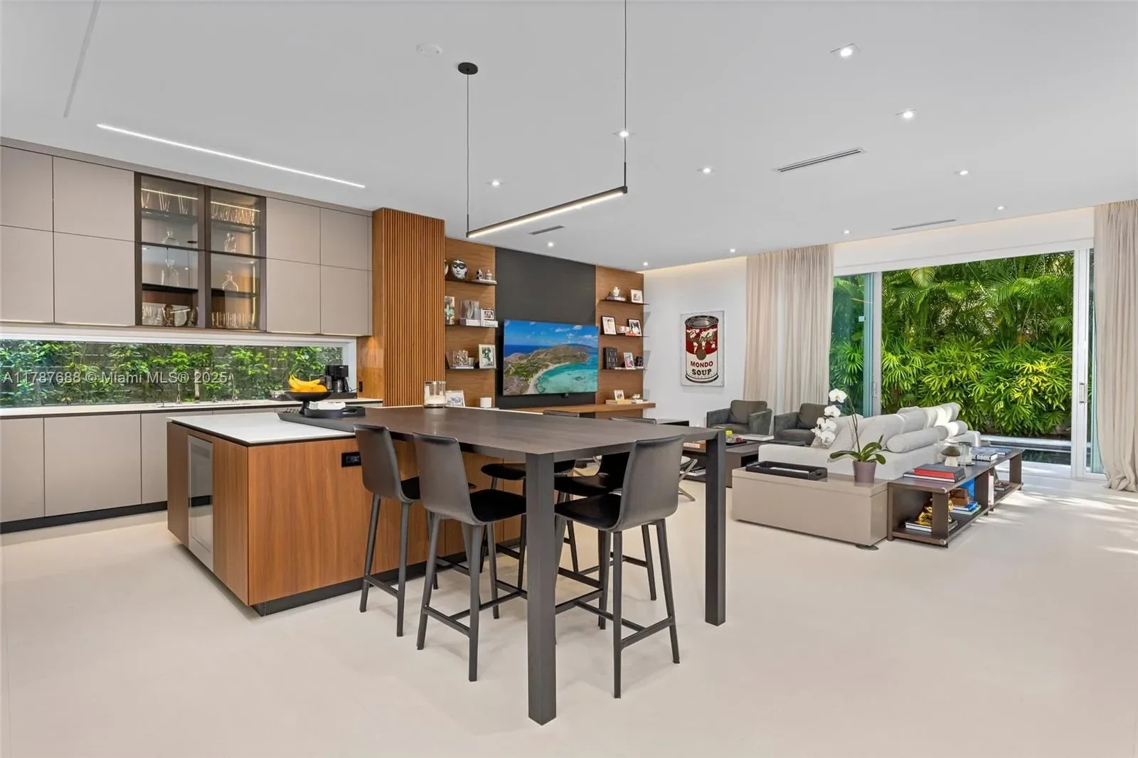 4039 Ventura Ave, Miami, Florida, United States. - Photo 16