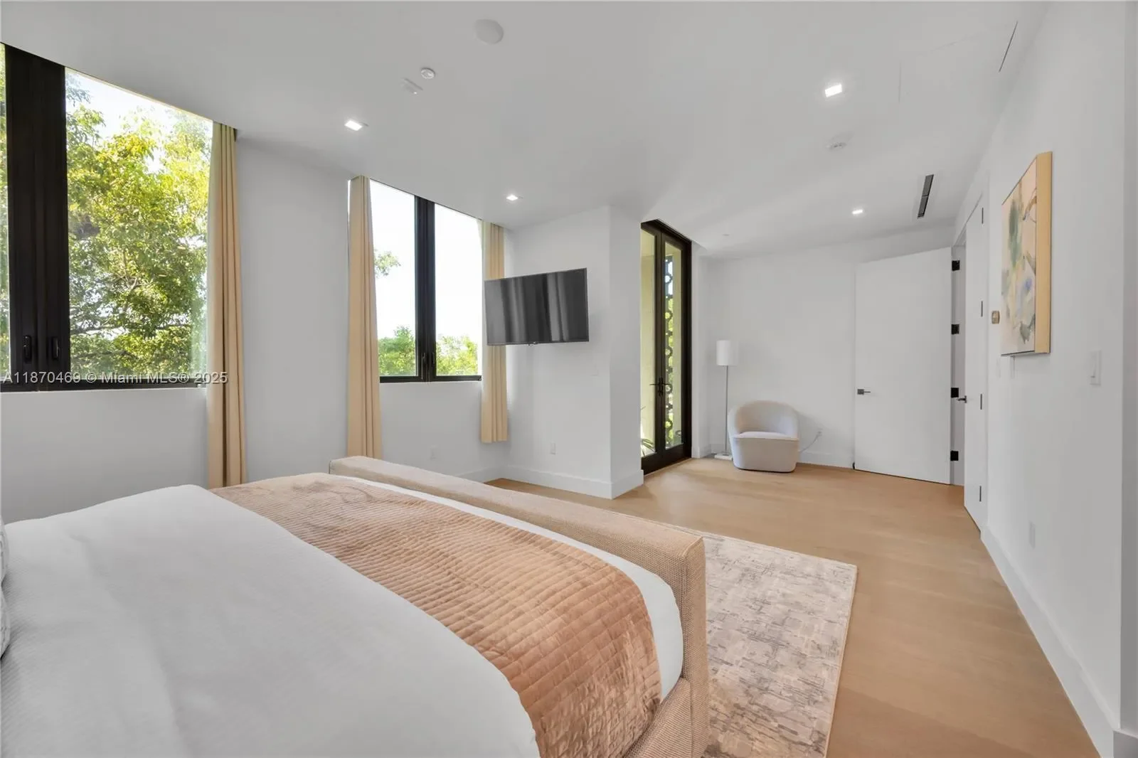 617 Almeria Ave, Coral Gables, Florida, United States. - Photo 24