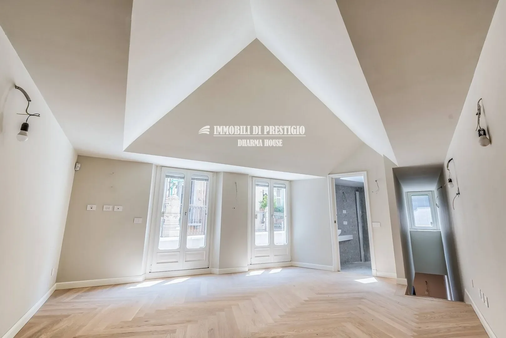 For Sale Penthouse, Via Ariosto, Milan