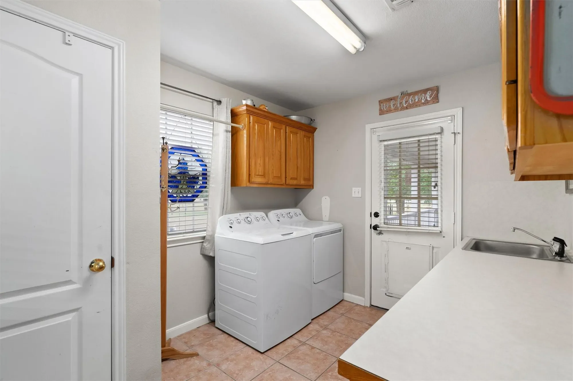 16351 Fm 1660, Taylor, Texas, United States. - Photo 9
