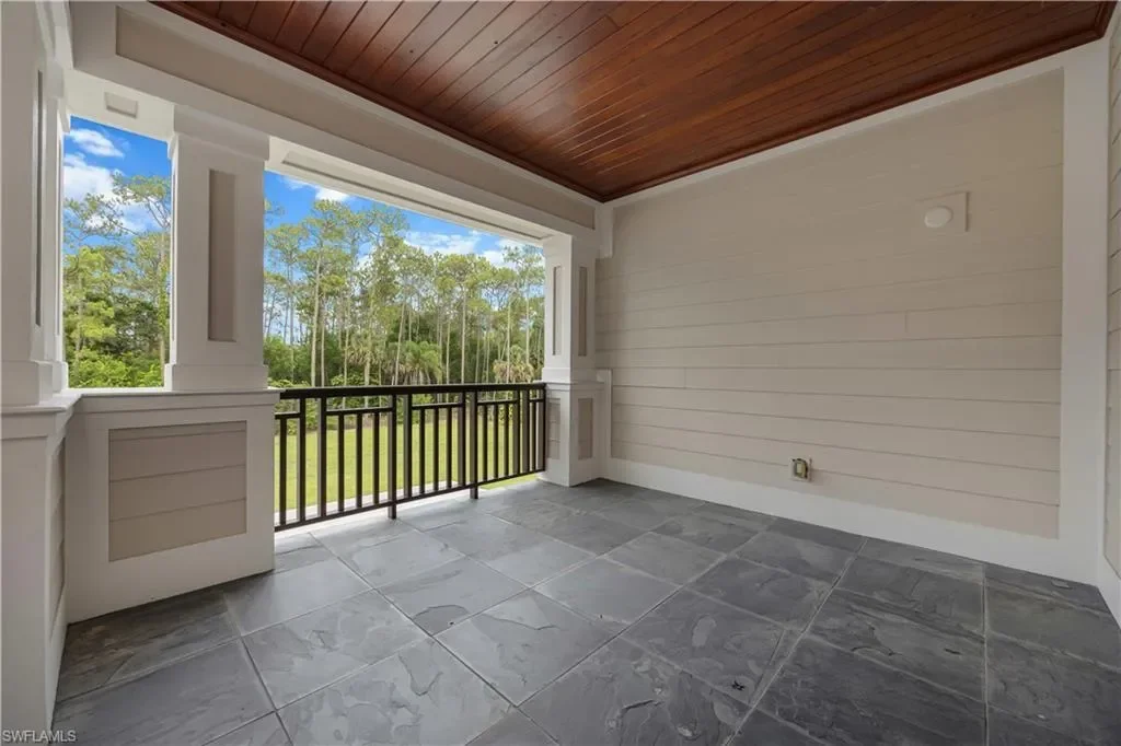 Gallery photo 5