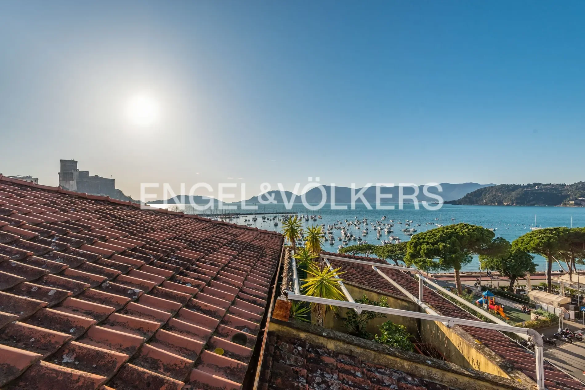 Via Roma, 47, 19032 Lerici SP, Italy, Lerici, Liguria, Italy. - Photo 27