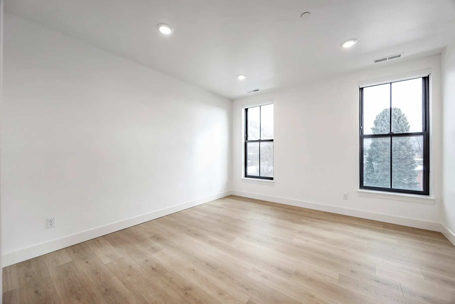 Gallery photo 12